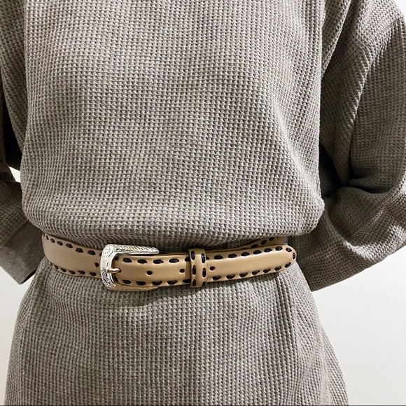 Western leather belt with embroidery - Picture 3 of 7